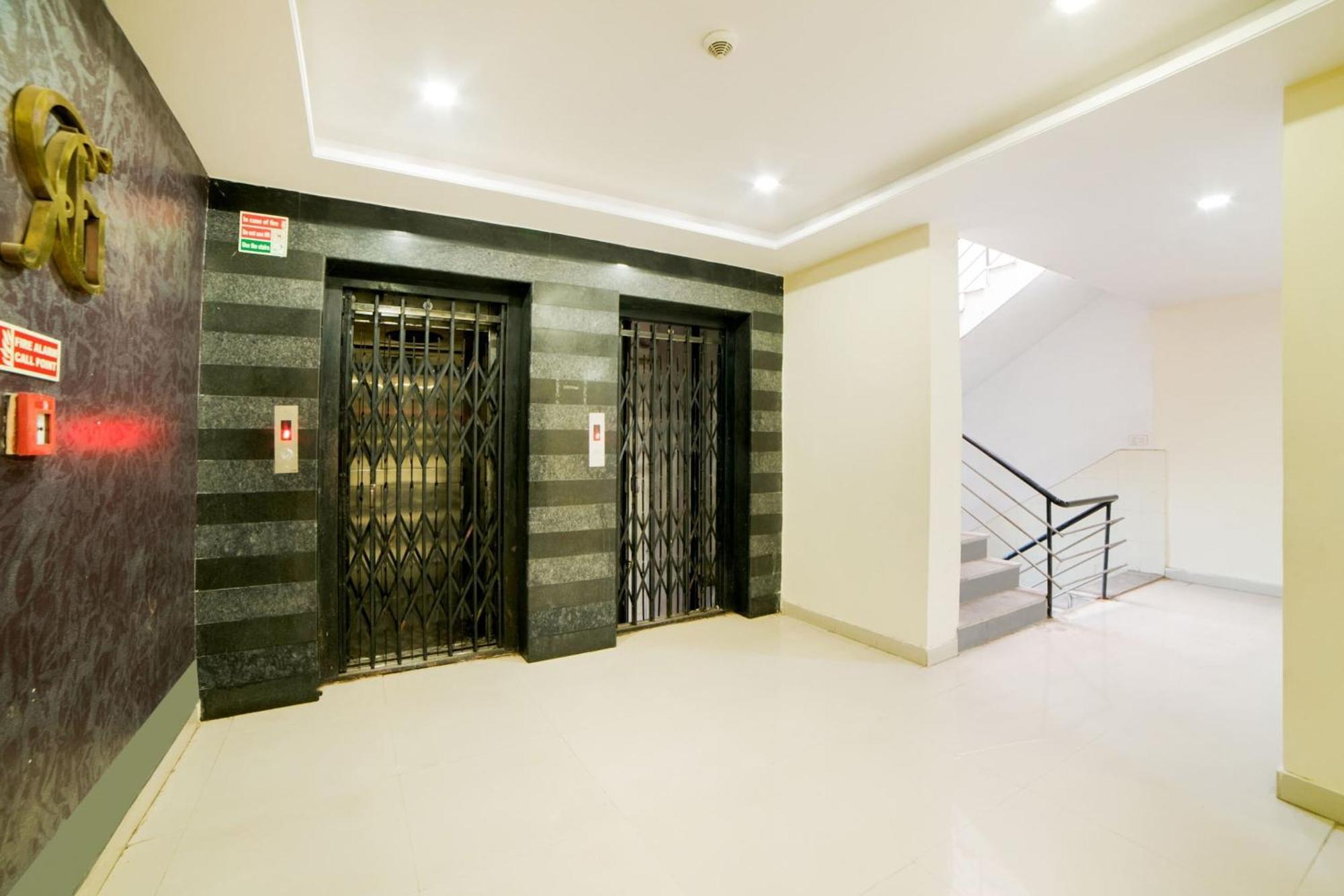 Super Capital O Raaga Grand Otel Haydarabad Dış mekan fotoğraf