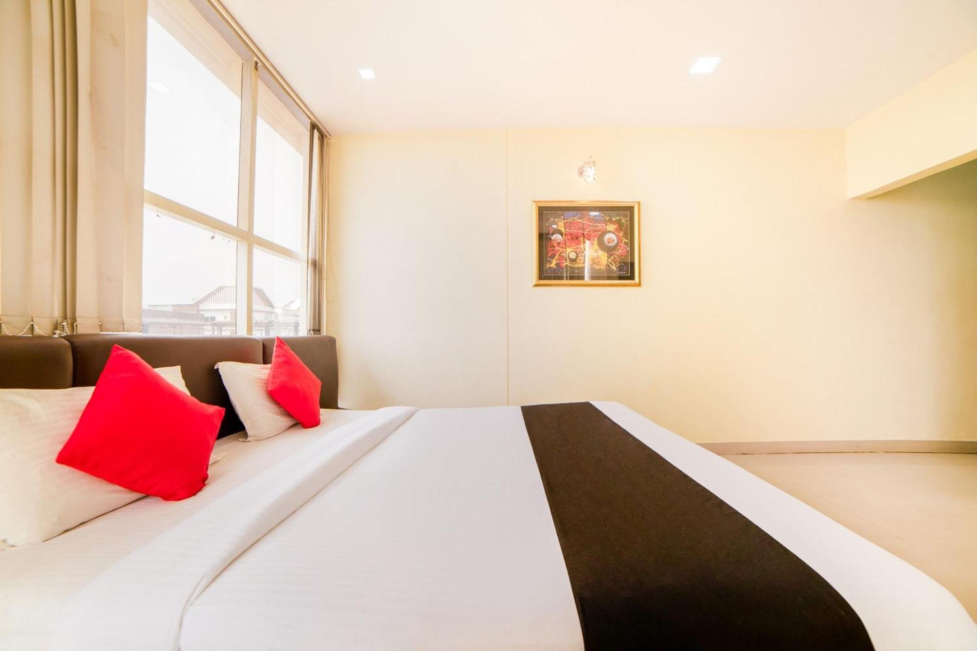 Super Capital O Raaga Grand Otel Haydarabad Dış mekan fotoğraf